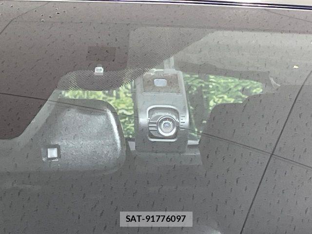 Toyota C-HR 2018-11 8365125-6