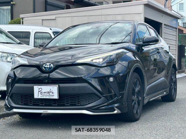 Toyota C-HR 2022-04 8365122-0