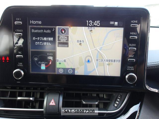 Toyota C-HR 2022-01 8365123-15