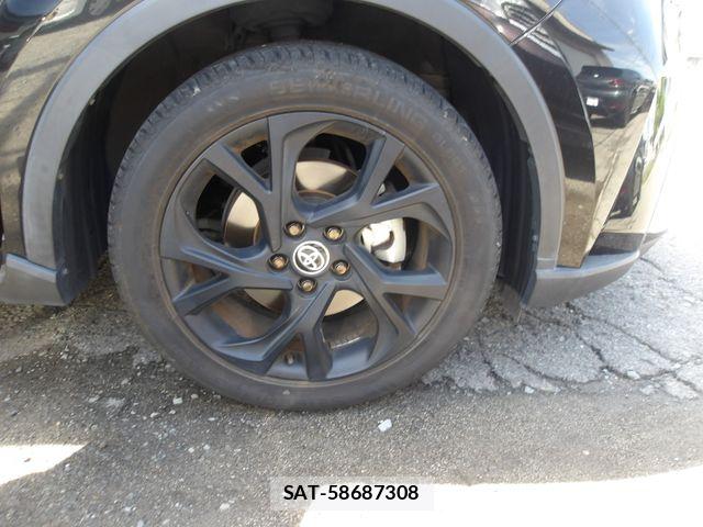 Toyota C-HR 2022-01 8365123-21