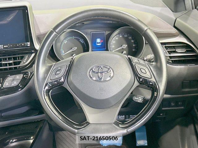 Toyota C-HR 2018-06 8365126-10