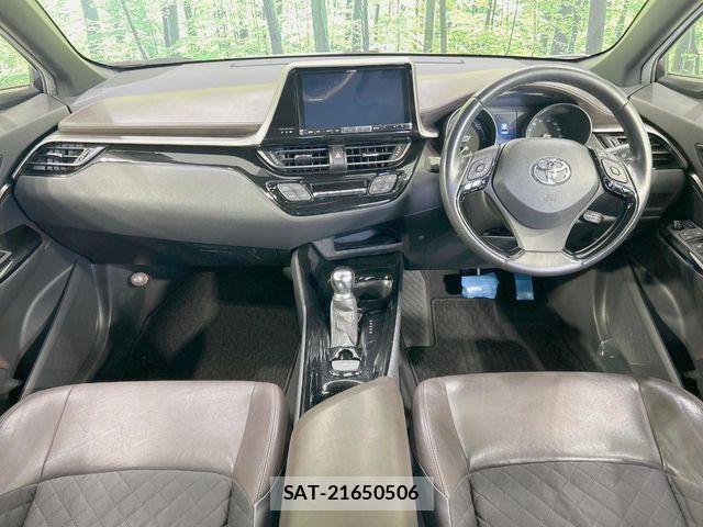 Toyota C-HR 2018-06 8365126-1