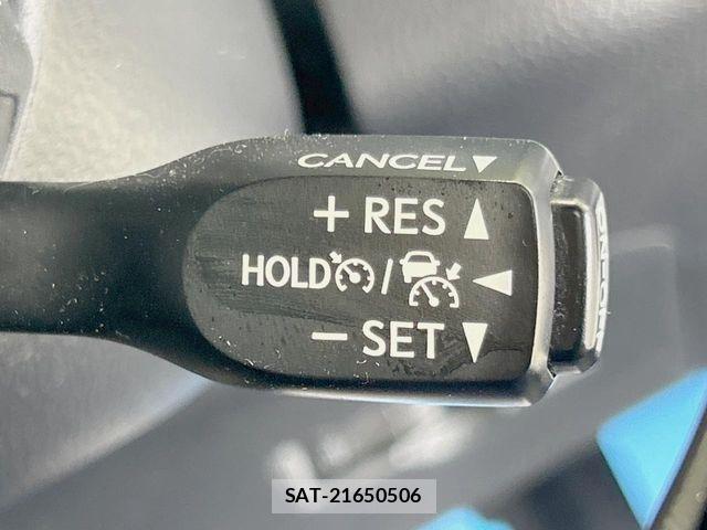 Toyota C-HR 2018-06 8365126-4