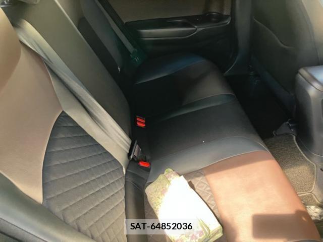 Toyota C-HR 2017-03 8365129-13