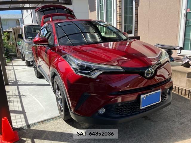 Toyota C-HR 2017-03 8365129-1