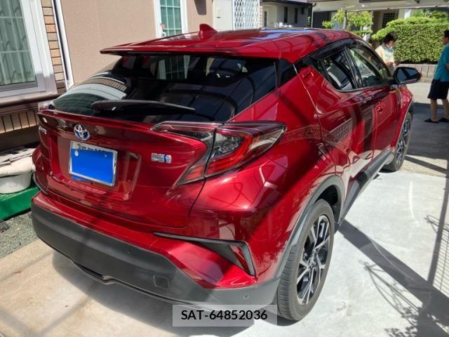 Toyota C-HR 2017-03 8365129-3
