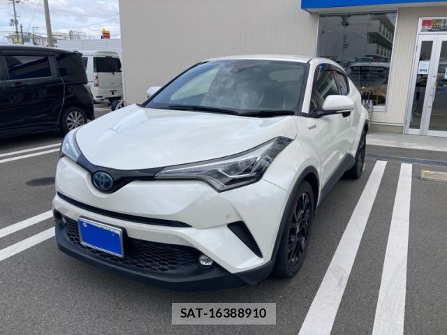 Toyota C-HR 2019-01 8371517-0