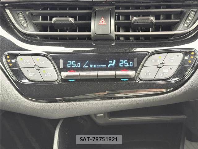 Toyota C-HR 2018-05 8371516-12
