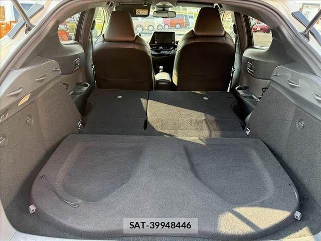 Toyota C-HR 2019-12 8411589-20