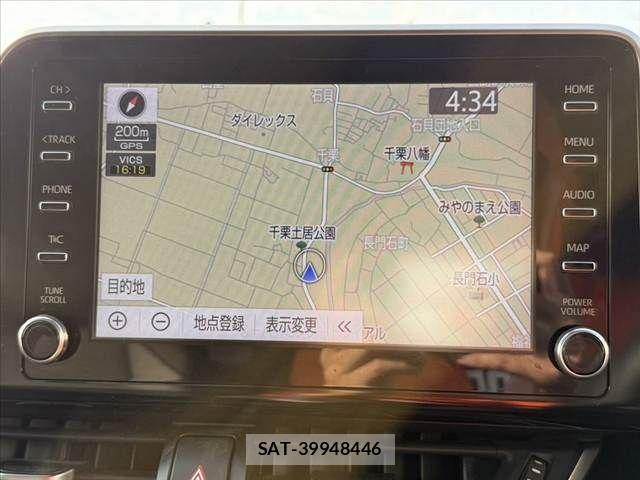 Toyota C-HR 2019-12 8411589-5