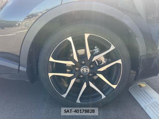 Toyota C-HR 2020-03 8411591-8