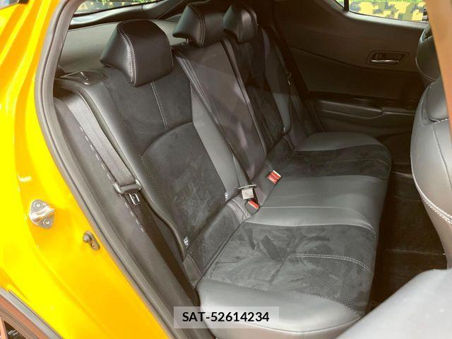 Toyota C-HR 2020-03 8437986-11