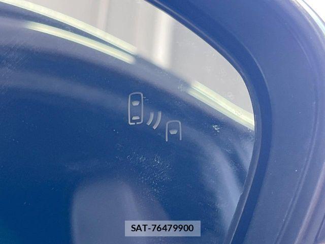 Toyota C-HR 2019-09 8437992-4