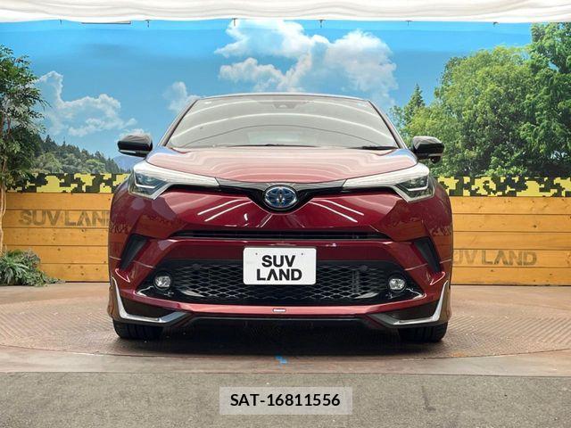 Toyota C-HR 2018-07 8437991-13