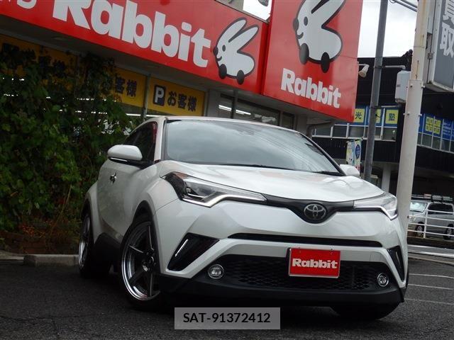 Toyota C-HR 2019-01 8437990-0