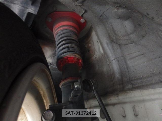 Toyota C-HR 2019-01 8437990-20