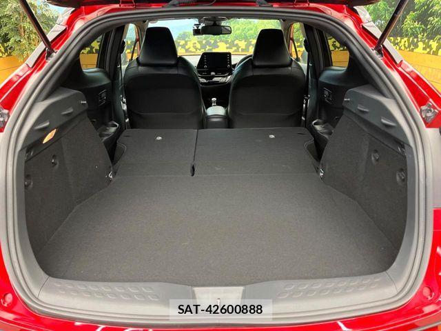 Toyota C-HR 2021-12 8437988-9