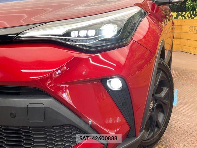 Toyota C-HR 2021-12 8437988-11
