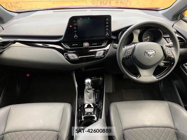 Toyota C-HR 2021-12 8437988-1
