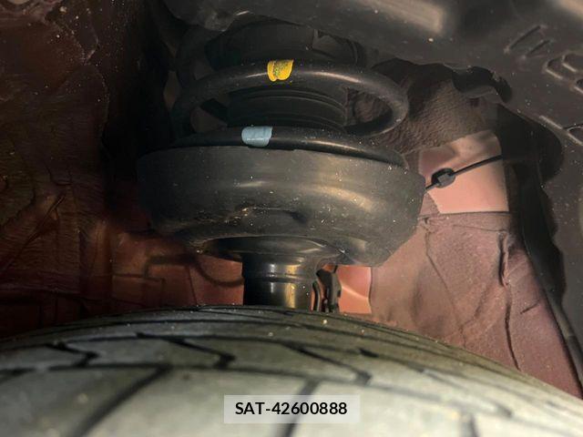 Toyota C-HR 2021-12 8437988-19