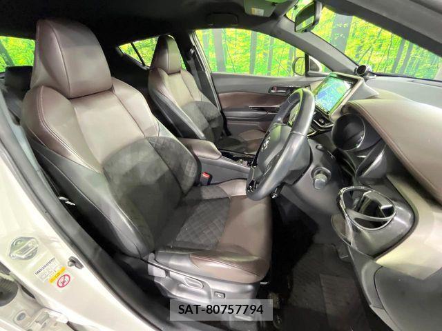 Toyota C-HR 2019-10 8457166-7