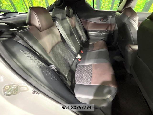 Toyota C-HR 2019-10 8457166-8