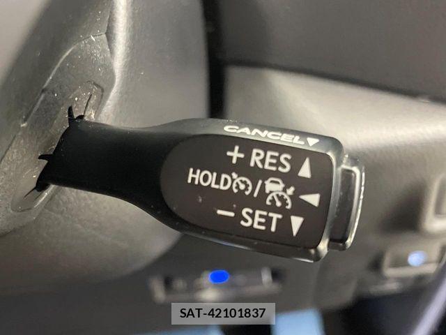 Toyota C-HR 2019-04 8457169-6