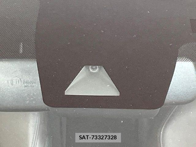 Toyota C-HR 2018-03 8457171-4