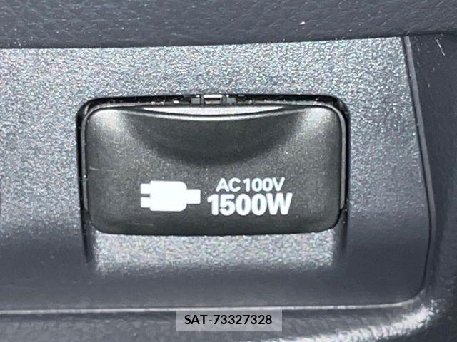 Toyota C-HR 2018-03 8457171-6