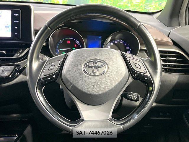 Toyota C-HR 2017-09 8457170-10