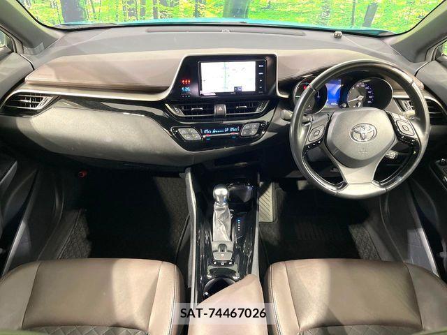 Toyota C-HR 2017-09 8457170-1
