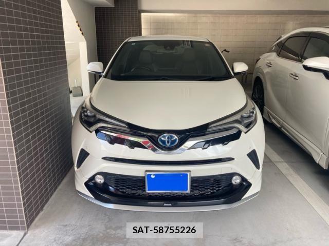 Toyota C-HR 2017-09 8457174-1