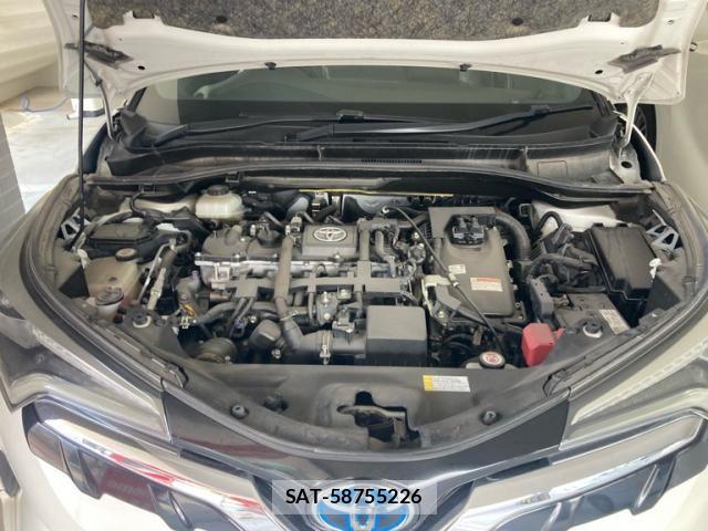 Toyota C-HR 2017-09 8457174-6