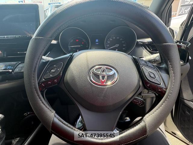 Toyota C-HR 2017-06 8485154-12