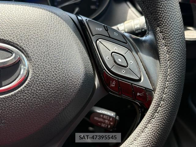 Toyota C-HR 2017-06 8485154-13