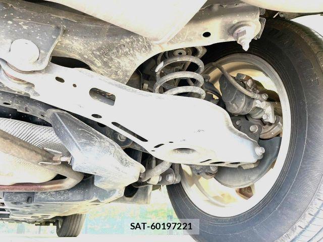 Toyota C-HR 2018-11 8485149-19