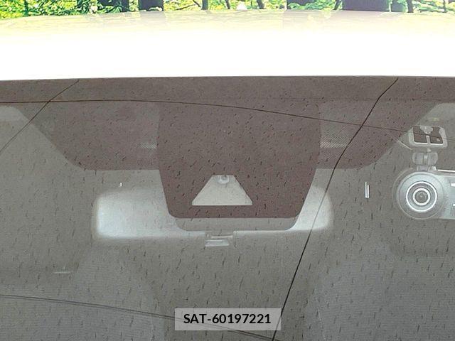Toyota C-HR 2018-11 8485149-2
