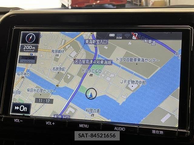 Toyota C-HR 2017-05 8485151-2