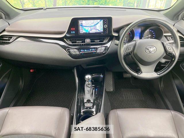 Toyota C-HR 2017-06 8524048-1