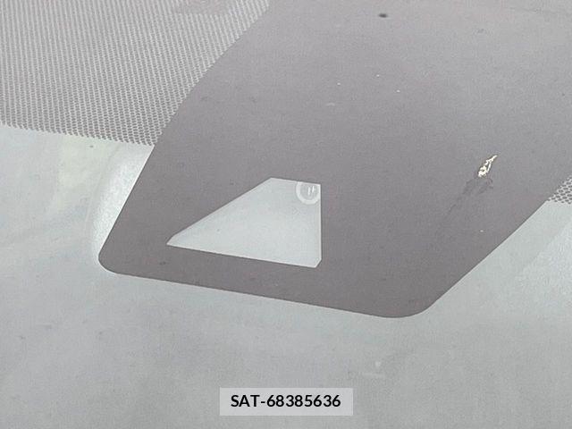 Toyota C-HR 2017-06 8524048-3
