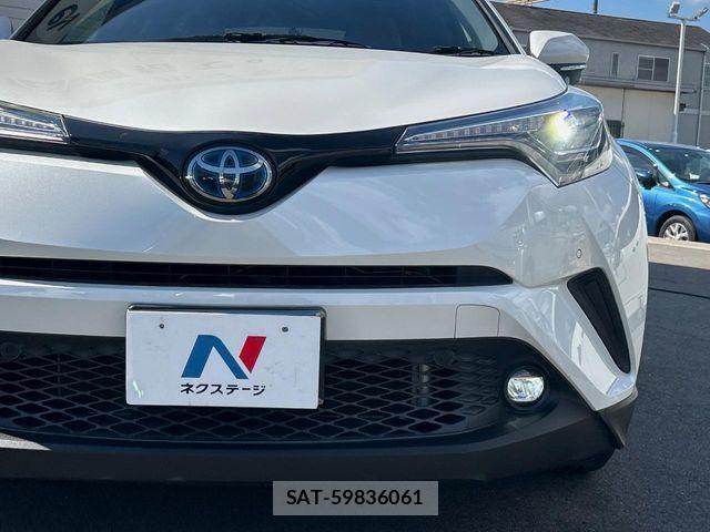 Toyota C-HR 2019-04 8524051-12