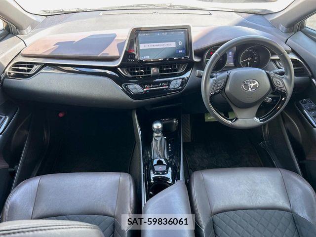 Toyota C-HR 2019-04 8524051-1
