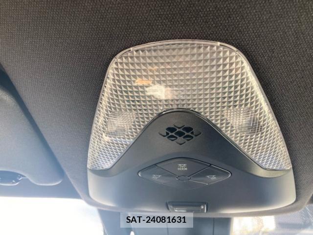 Toyota C-HR 2020-09 8524050-24