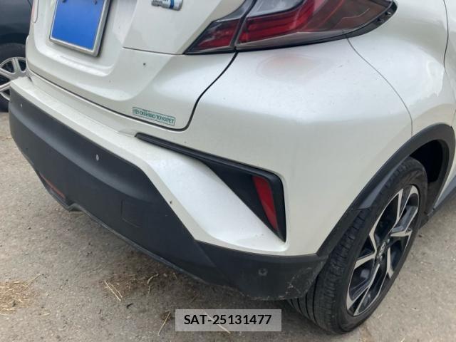Toyota C-HR 2016-12 8524056-12