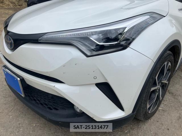 Toyota C-HR 2016-12 8524056-6
