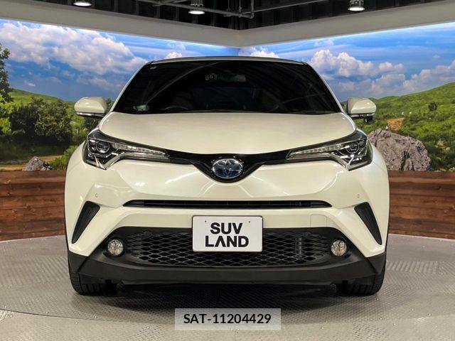 Toyota C-HR 2018-01 8524047-15