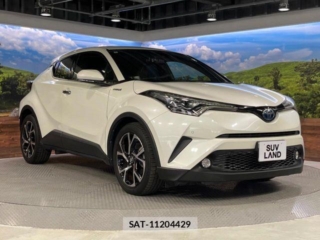 Toyota C-HR 2018-01 8524047-16