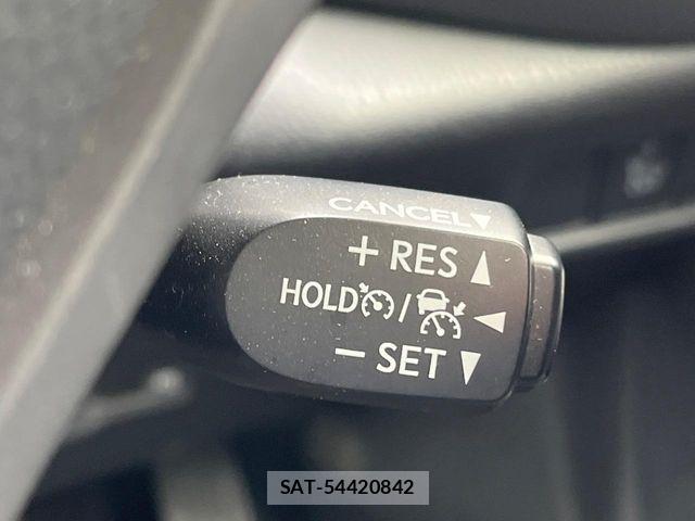 Toyota C-HR 2017-12 8524052-4