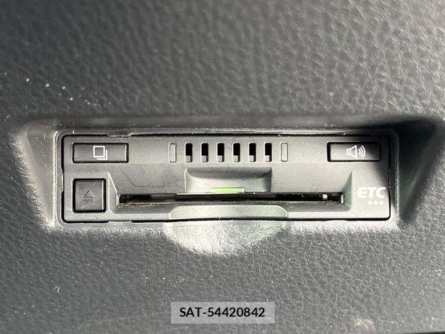 Toyota C-HR 2017-12 8524052-6