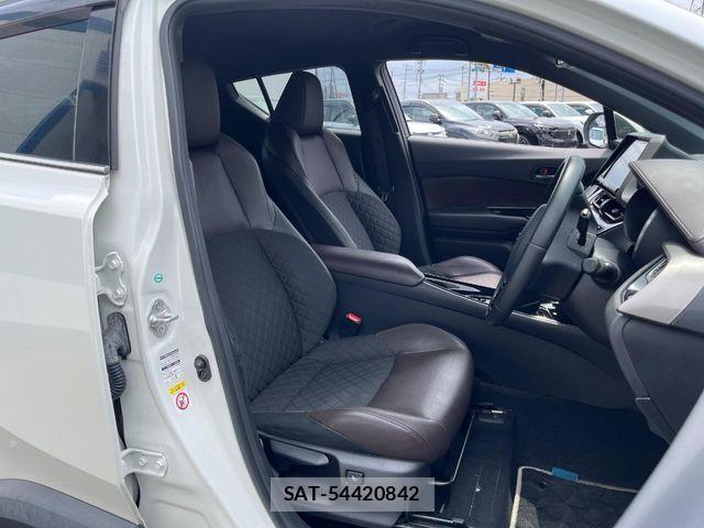 Toyota C-HR 2017-12 8524052-7